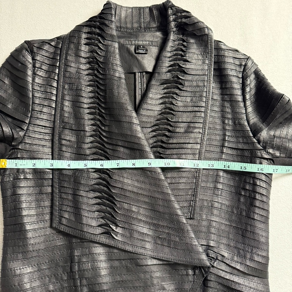 SCOOP NYC Black Textured Genuine Leather Jacket Moto Chic Asymmetrical Size S - Picture 5 of 16